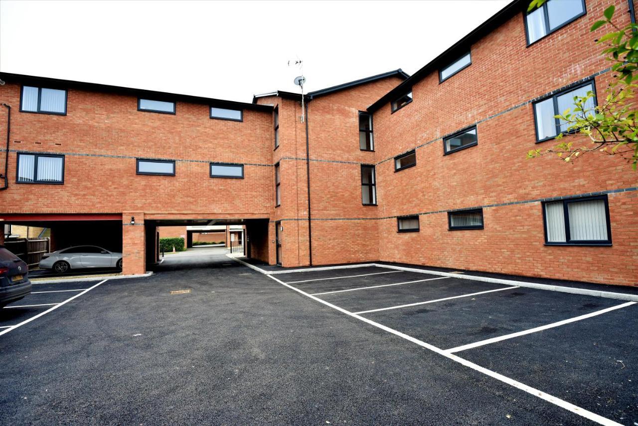 Exec 2Bed 2Bath Serviced Apartment Balcony Parking Milton Keynes Zewnętrze zdjęcie